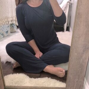 JeyRey size small navy blue ribbed cozy matching pant set